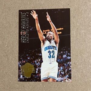 1994-95 Fleer Ultra Hersey Hawkins #21 Charlotte Hornets Basketball Card